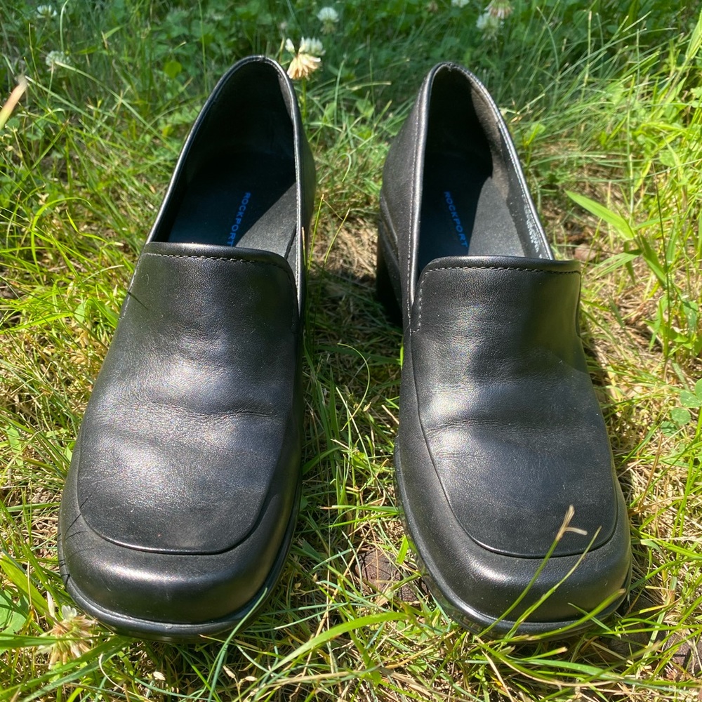 Rockport black leather wedged loafers size 10. EUC.